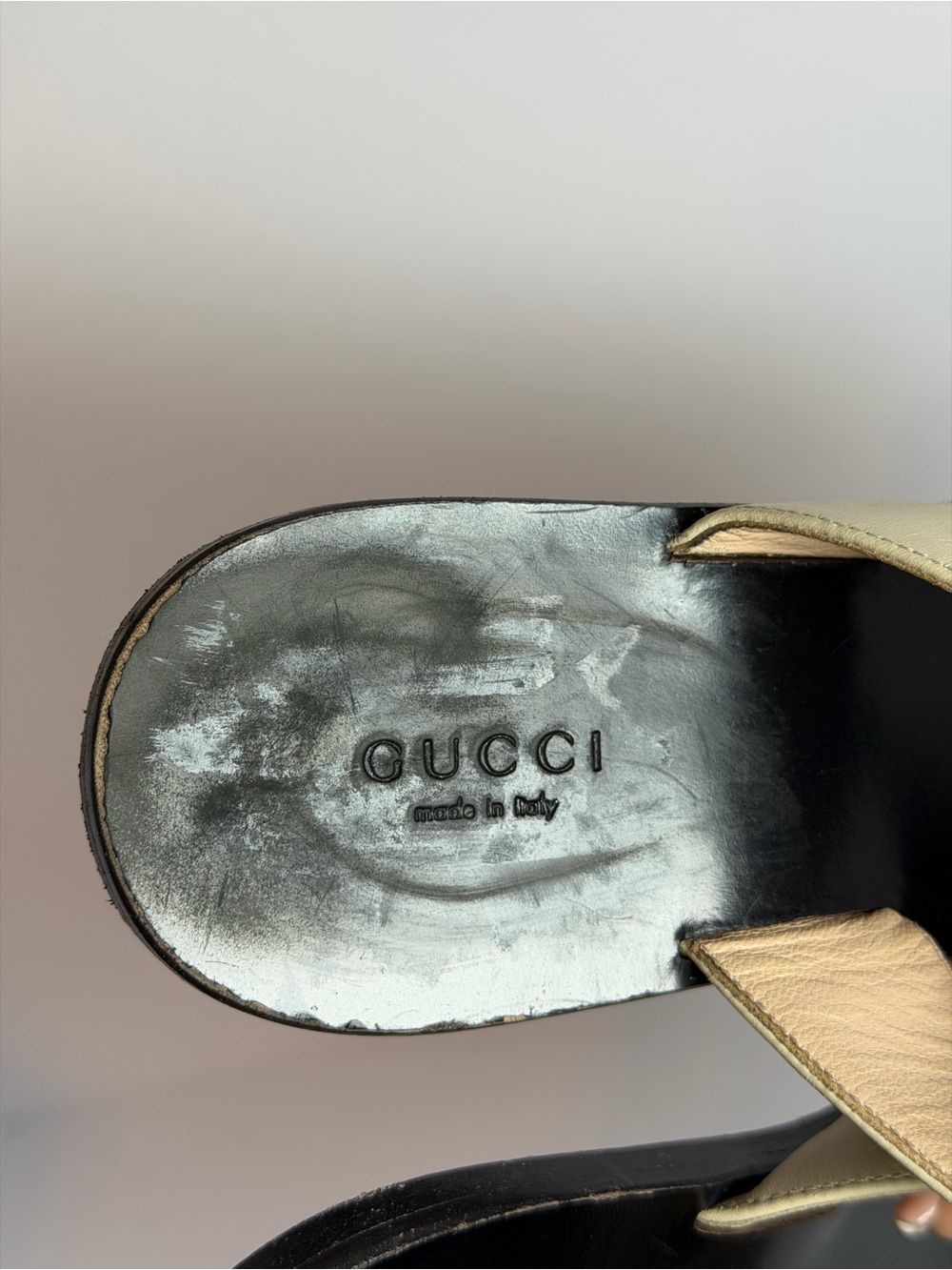 Gucci Marmont GG Logo Light Beige Thong Sandals Size 37 - Picture 10 of 13